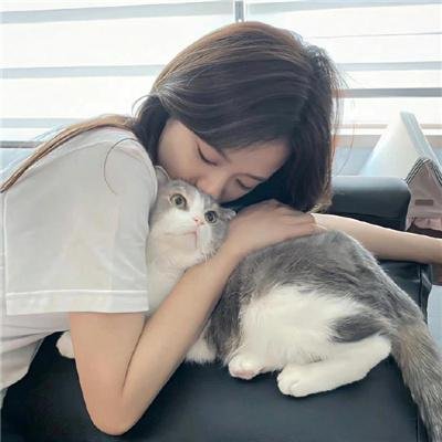 艳谍玛泰哈莉